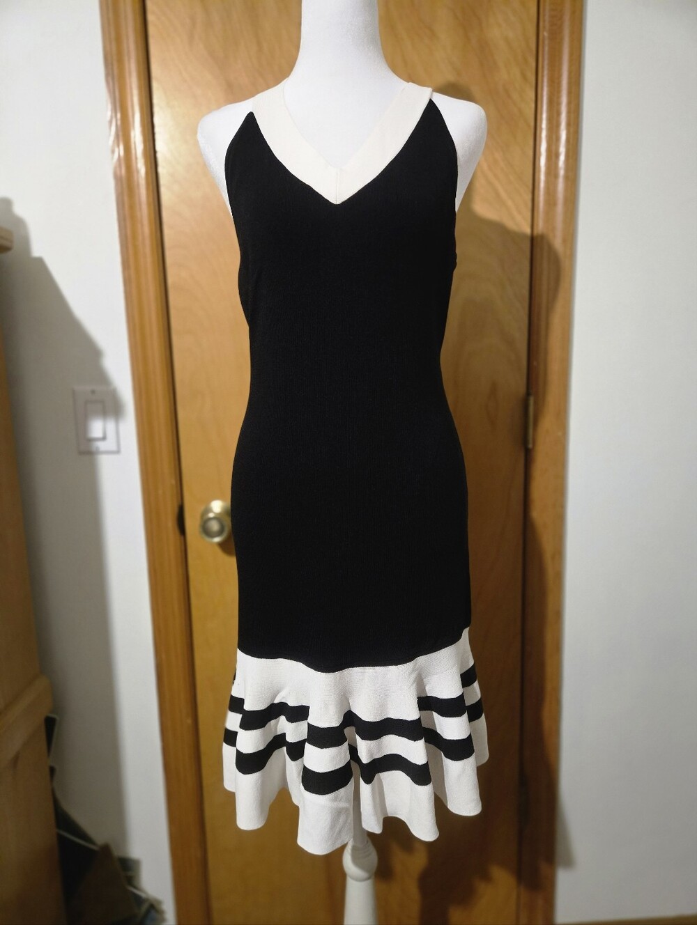 Boston Proper Black and White V-Neck Sleeveless Midi Dress